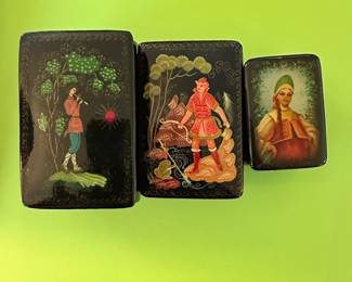 Russian lacquer boxes
