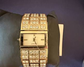 Vtg DKNY watch