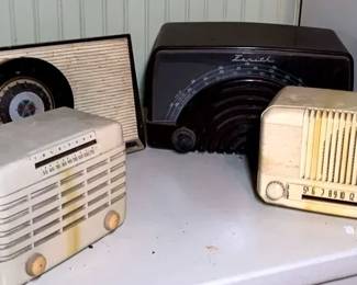 Vintage Vacuum Tube Radios