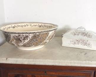 English Transferware Basin And Tureen
