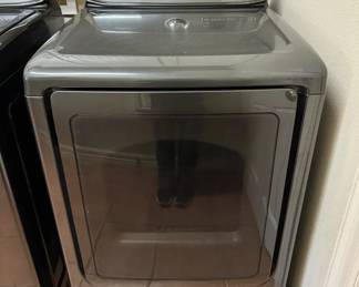 Samsung 7.4 cu. ft. Electric Dryer with MultiSteam Technology Smart Care Great Condition