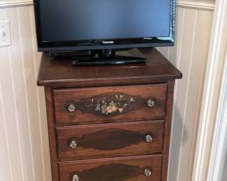 Jewelry Chest 