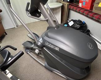 exercise  machines both for sale-excellent condition- low prices