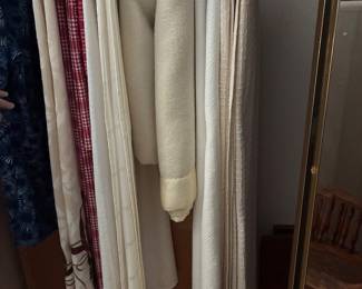 Blankets and tablecloths
