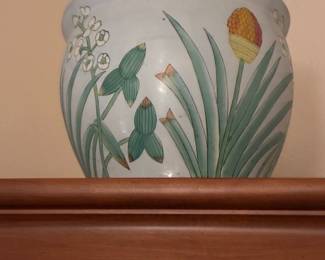 Lovely ceramic pot
