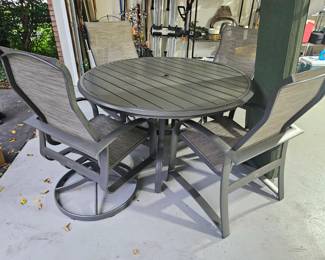 Patio Table & Chairs