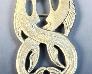 YUNIQUE NYC Stamped Aberlemno Celtic Brooch