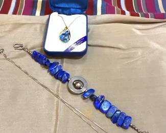 Ariki Paua Shell Necklace Other Pieces