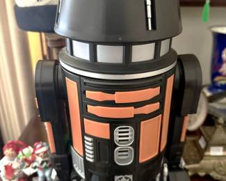 Star Wars Galaxy Edge Droid Depot