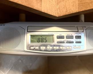 Under the counter Sony FMAM CD Radio