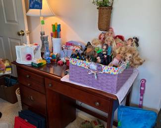 Childs desk and Lots of Barbies