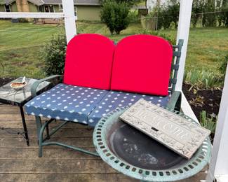 Glider w/cushions