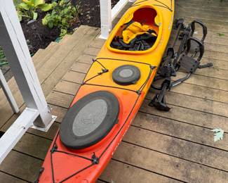 Wilderness Systems, tsunami 135 with paddles