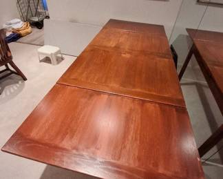 Dining room table