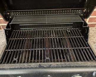 Coleman Cookout 3-Burner Propane Gas Grill