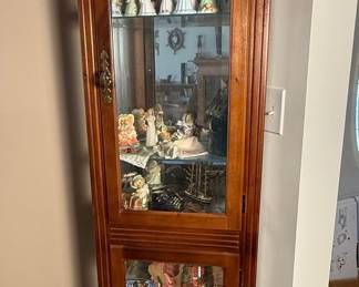 Traditional Style Corner Curio Display Cabinet