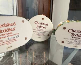 Collection of 6 Cherished Teddies Figurines