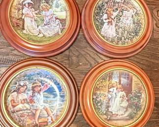 4 Sandra Kuck 'Sister's Love Forever' Plates