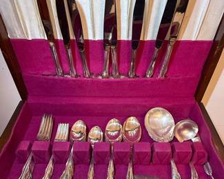 Rogers & Bro. Reinforced Plate Flatware Set