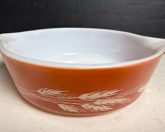 Pyrex Autumn Harvest 471-B Casserole Dish
