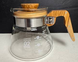 Hario V60 Olive Wood Coffee Server 600ml