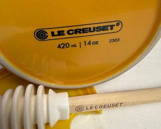 Le Creuset Nectar Stoneware Honey Pot