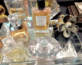Perfume selection