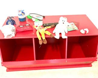 Toy storage bin
