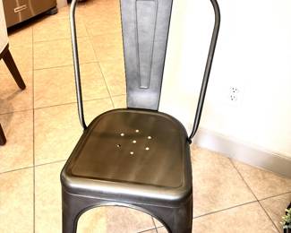 Set of 4 industrial metal chairs