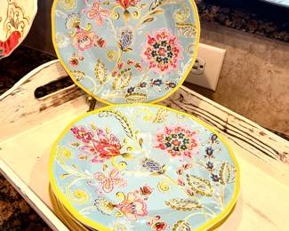 Dessert plates