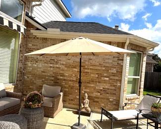 Oversize umbrella