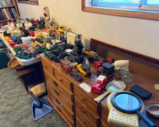 Avon car collectibles and other miscellaneous.