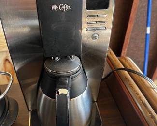 Coffee pot