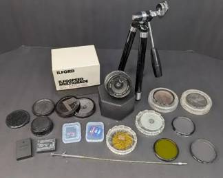 DR012 Vintage Camera Accessories Collection
