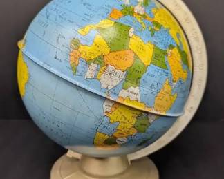 AM010 MidCentury Metal World Globe
