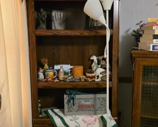 Corner Shelf/Cabinet