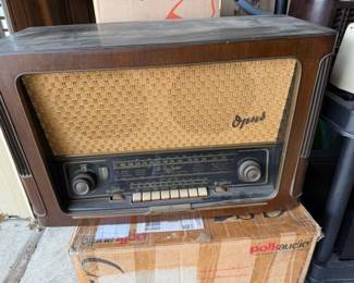 Vintage radios