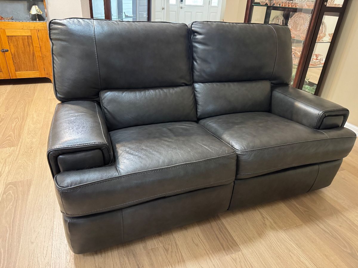 PALLISER ASHER 100% VALENCIA TG LEATHER DUAL-POWER RECLINING LOVESEAT  •  PEWTER Wall-Hugger • Dual-Power Reclining • USB 