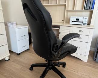 EMERGE HIGH-BACK GAMING & OFFICE CHAIR: Ergonomic High-Back Design • Padded Adjustable • Armrests • Supportive Contoured Seat & Back • Swivel Rolling Base • Black & Gray