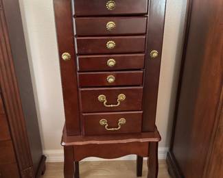 Queen Anne Standing Jewelry Armoire - Cherry Finish • 7 Drawer • Side Jewelry Compartments • Cabriole Legs • Brass Toned Hardware