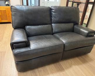 PALLISER ASHER 100% VALENCIA TG LEATHER DUAL-POWER RECLINING LOVESEAT • PEWTER Wall-Hugger • Dual-Power Reclining • USB