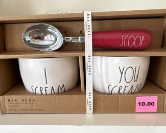 Rae Dunn Ice Cream Set