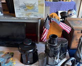 Food processor, tea pot and kitchen smith.