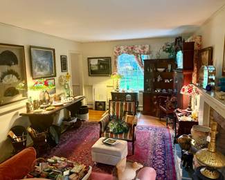 Antiques, primitive pieces