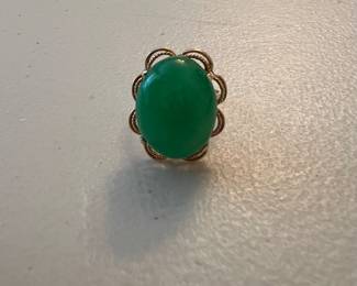 14k Gold Green Cabrochone Ring 