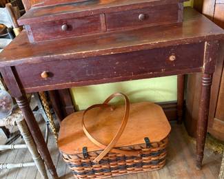Small Writing desk 2 small drawers and 1 large drawer. Walnut. Picnic basket