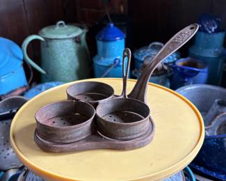 Primitive Egg Poacher