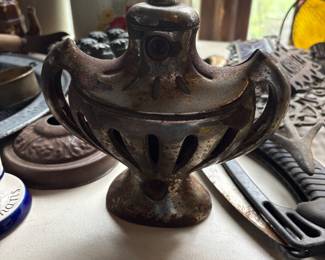 Antique Pot Belly Wood Burning Parlor Stove Finial