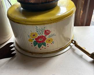 Vintage Cake Plate and cover.