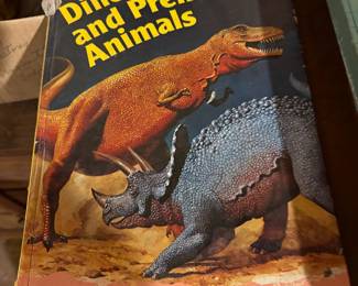 Dinosaurs and Prehistoric Animas-Honey Beaar Books